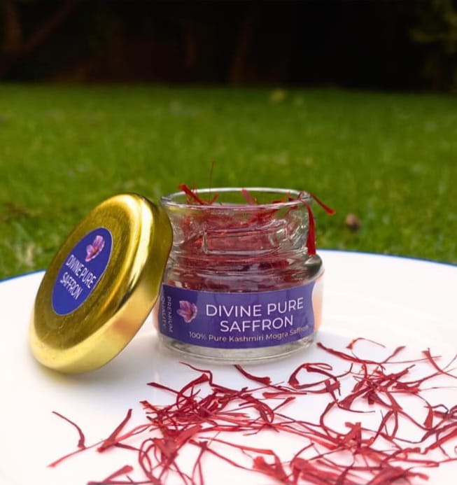 Pure Kashmiri Mogra Saffron 2 grams Grade A glass bottle pack